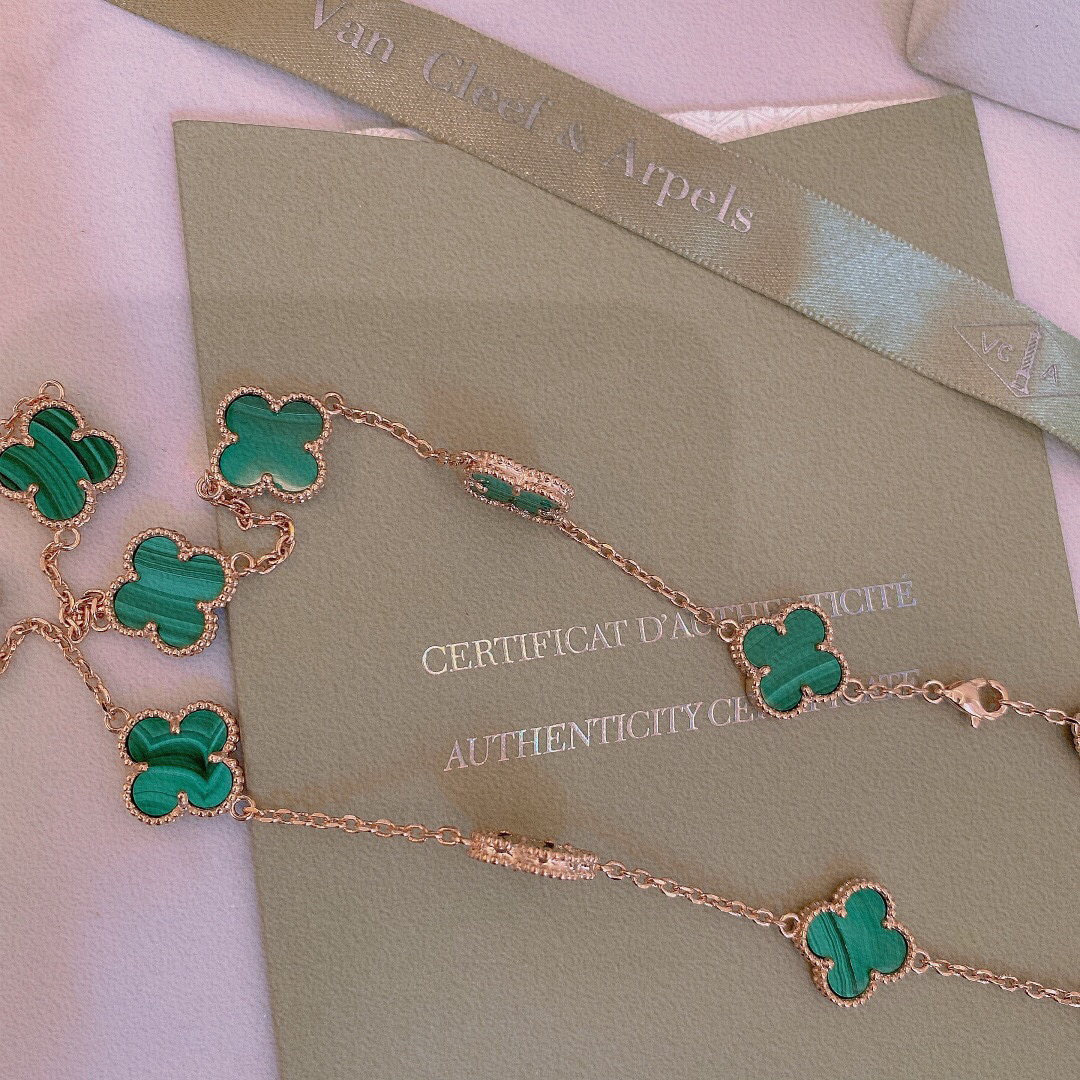 Van Cleef & Arpels Necklace