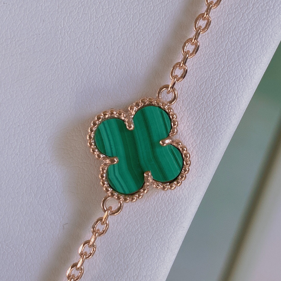 Van Cleef & Arpels Necklace