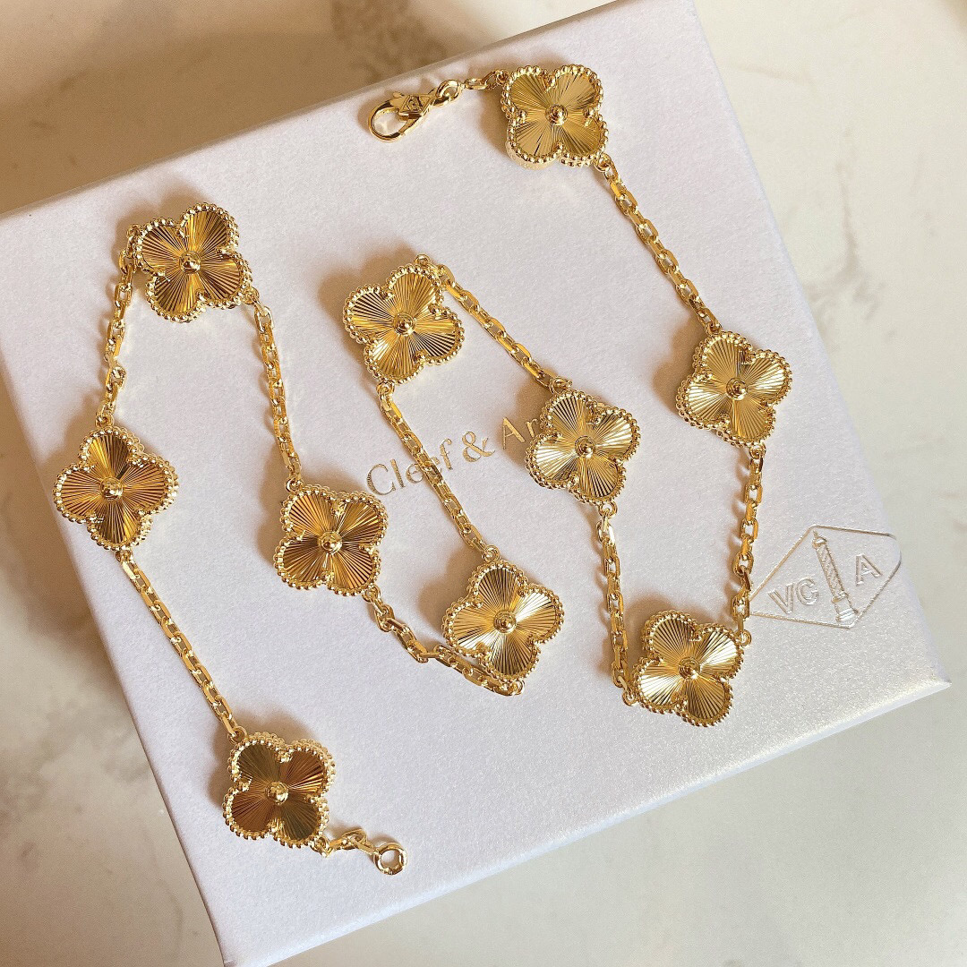 Van Cleef & Arpels Necklace