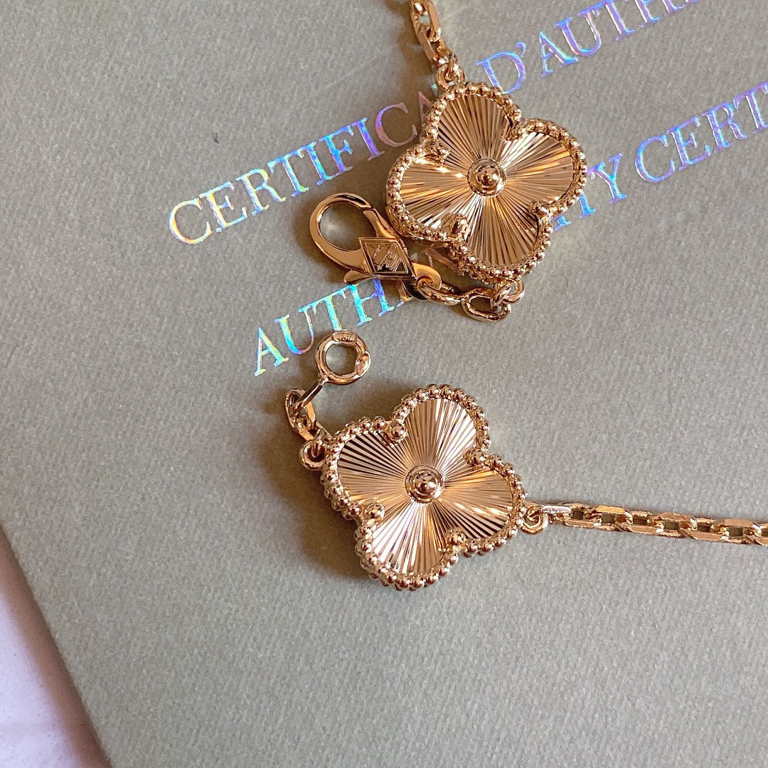 Van Cleef & Arpels Necklace