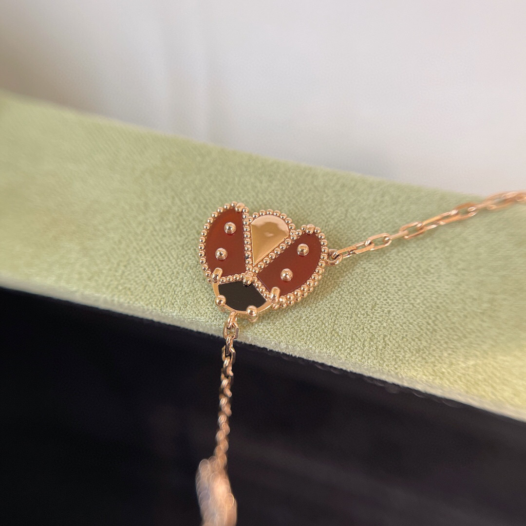 Van Cleef & Arpels Necklace
