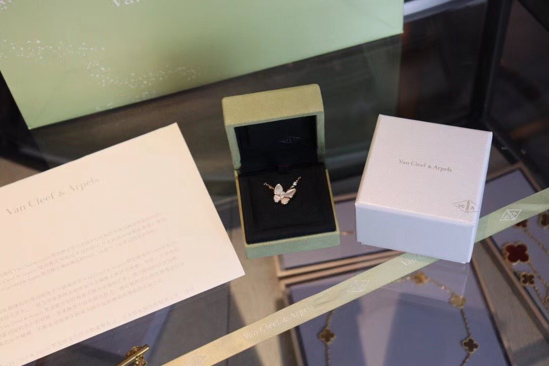 Van Cleef & Arpels Necklace