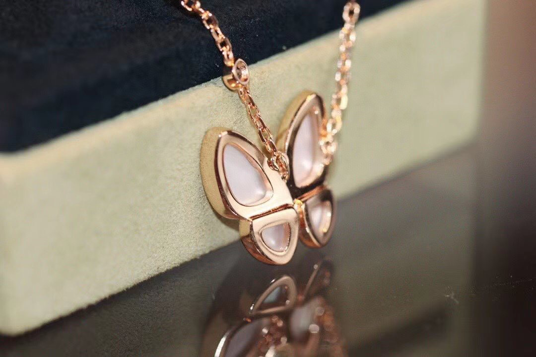 Van Cleef & Arpels Necklace
