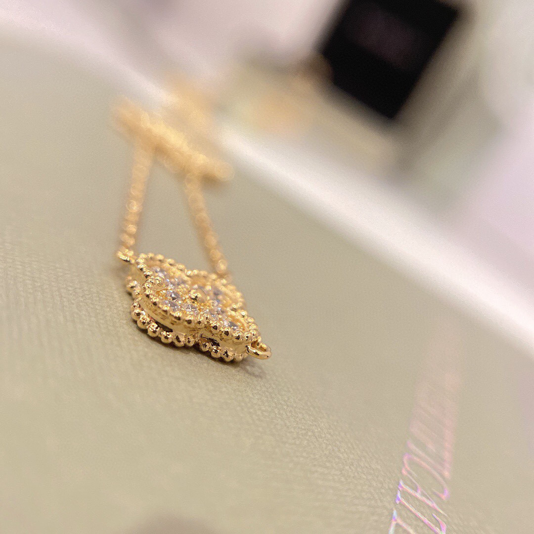 Van Cleef & Arpels Necklace