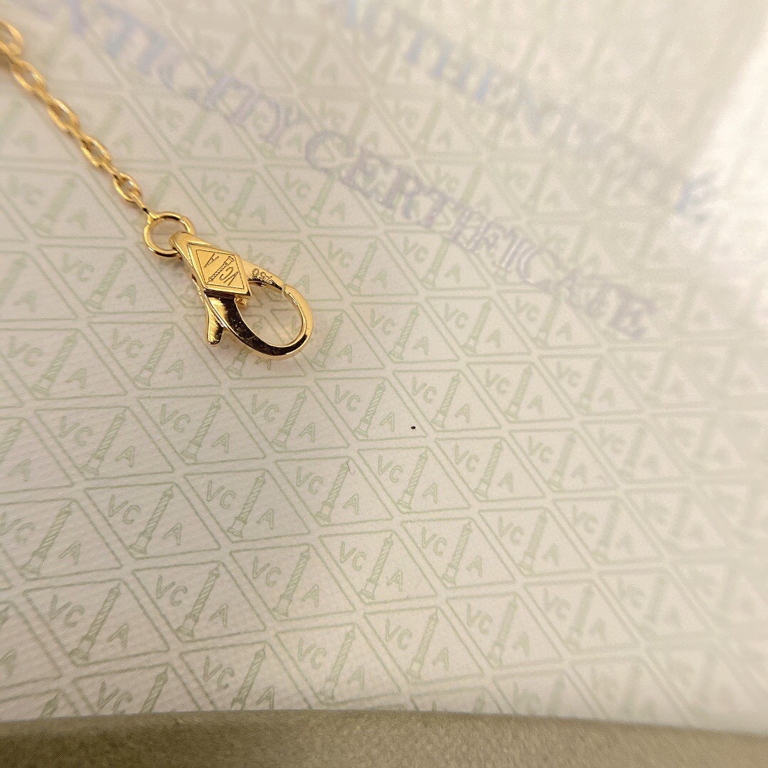 Van Cleef & Arpels Necklace
