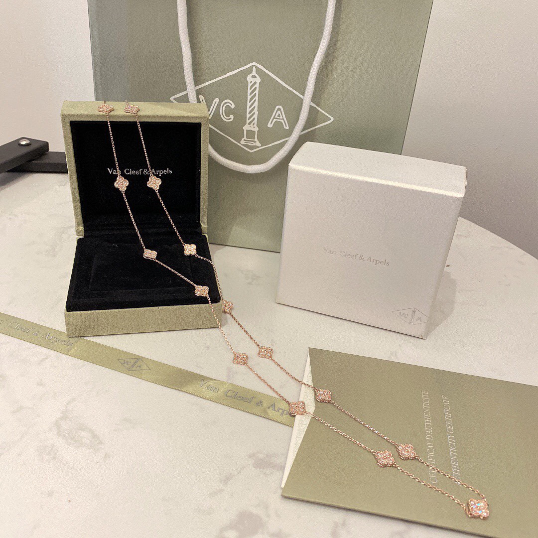 Van Cleef & Arpels Necklace