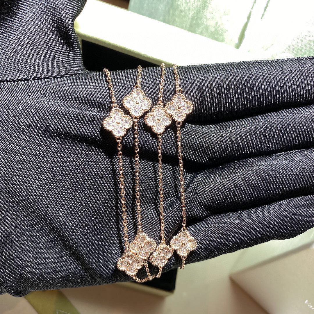 Van Cleef & Arpels Necklace