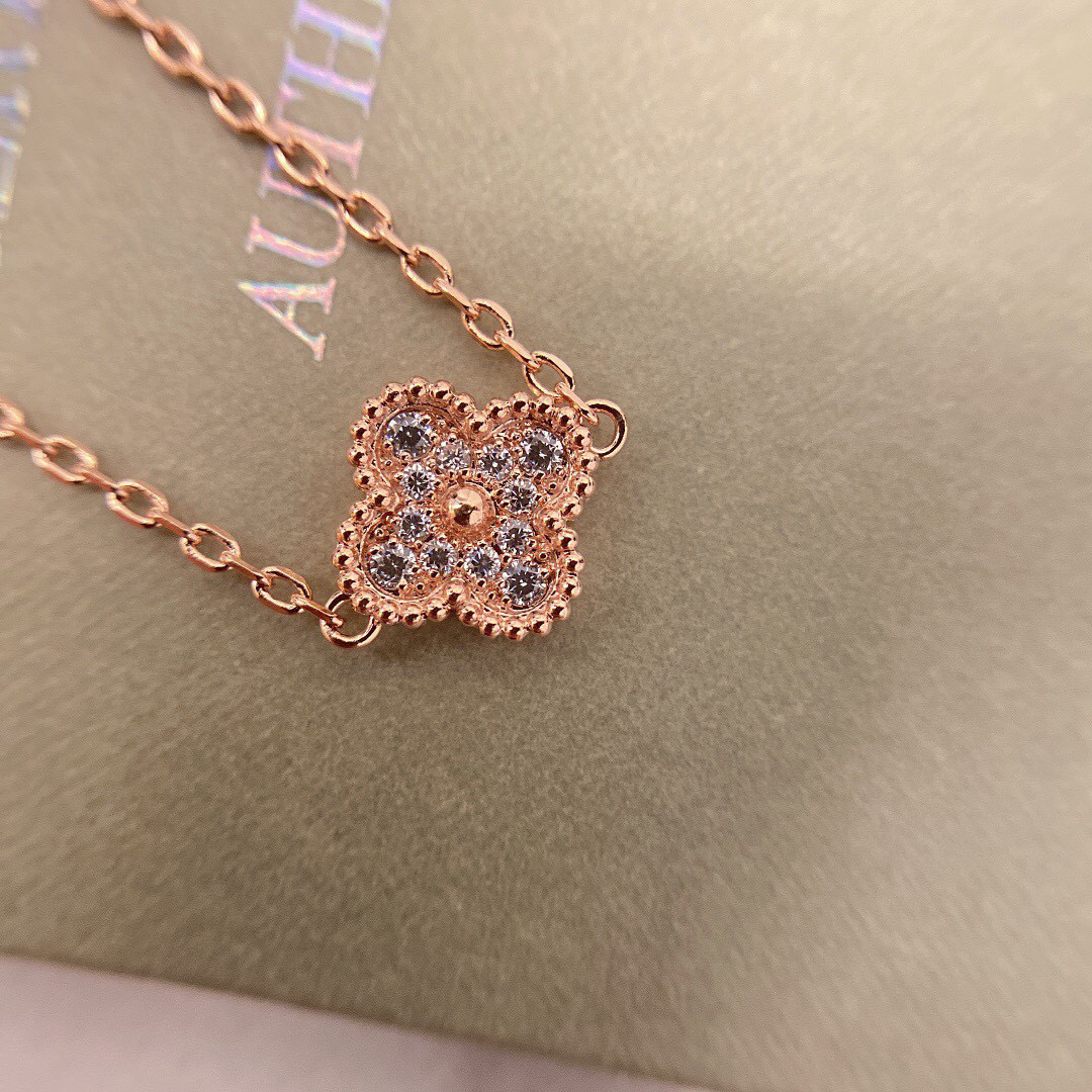 Van Cleef & Arpels Necklace