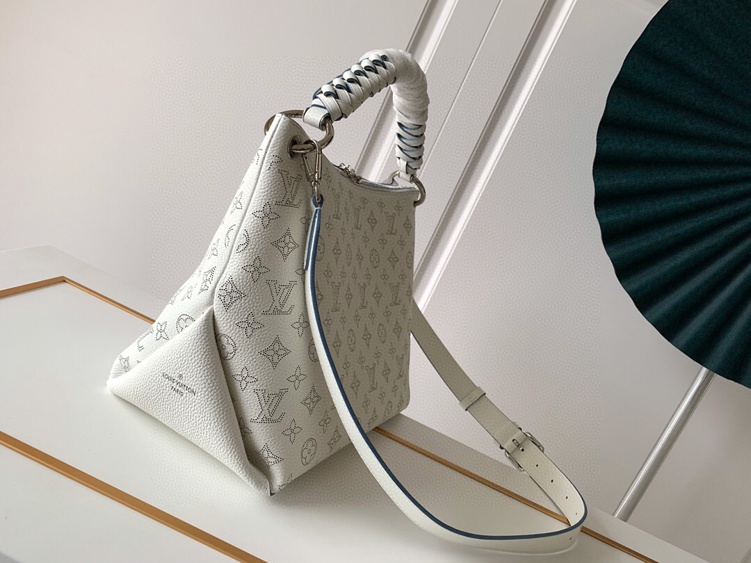 l**is V*t*n beaubourg hobo mm