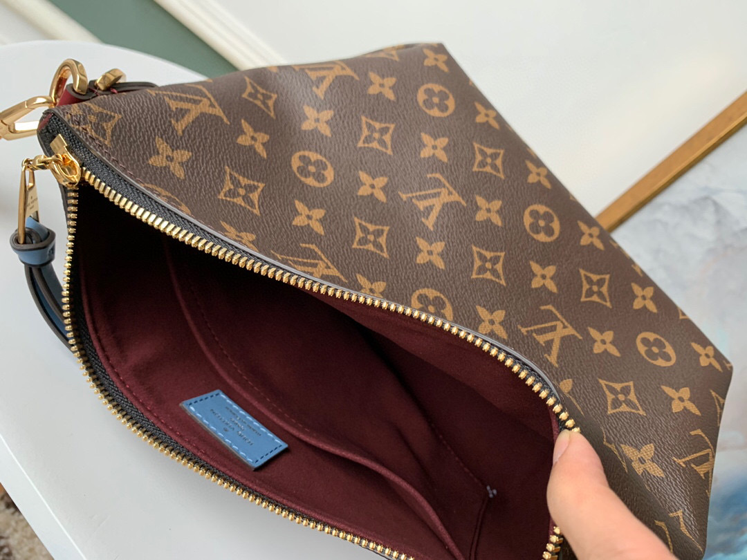 l**is V*t*n beaubourg hobo