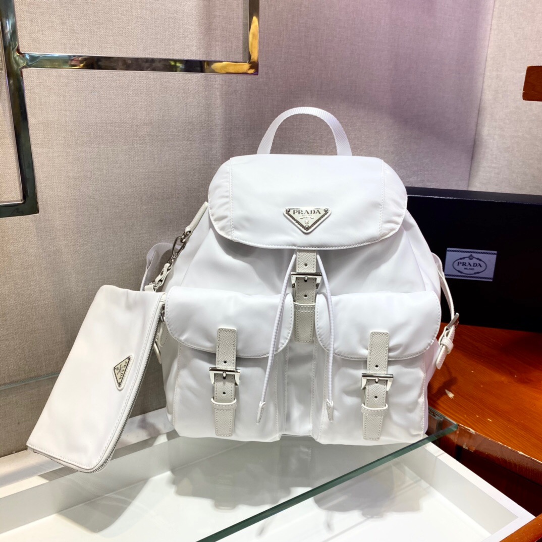 Pra*a backpack