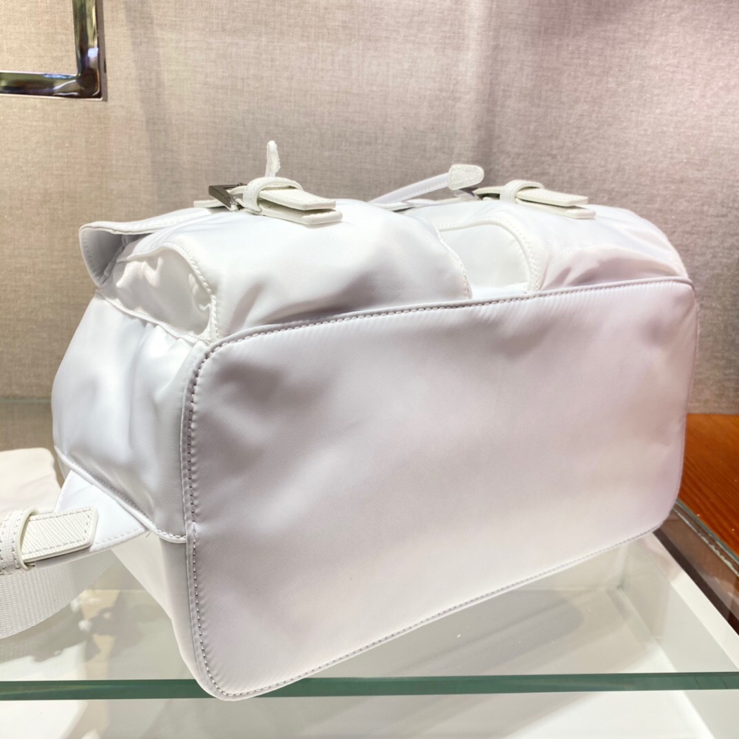Pra*a backpack