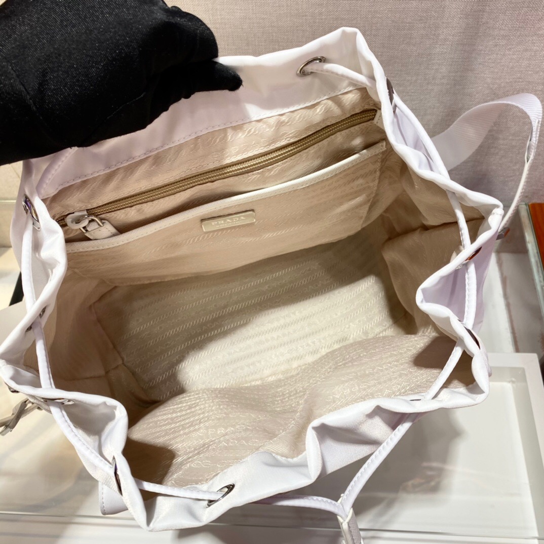 Pra*a backpack