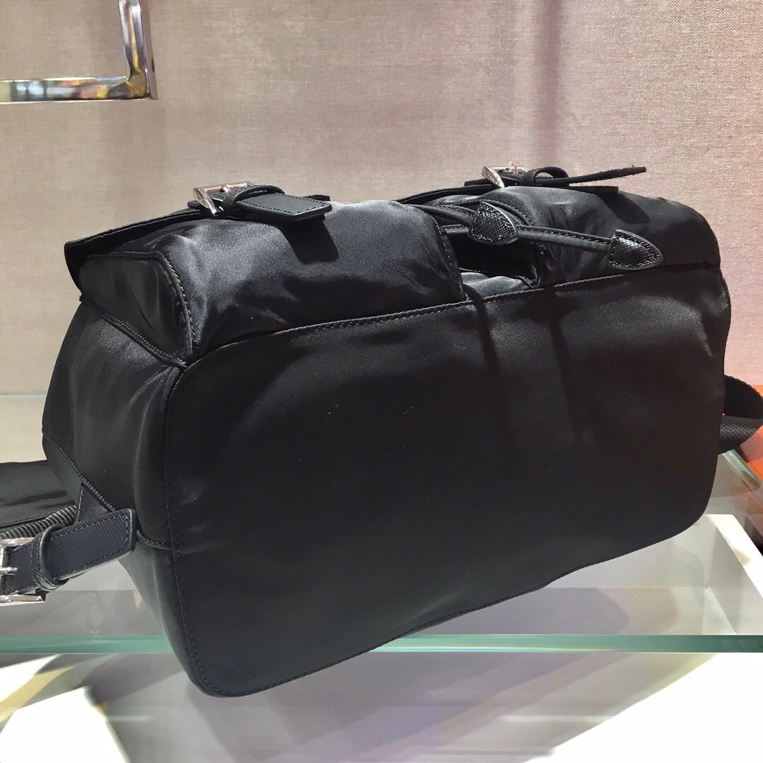 Pra*a backpack
