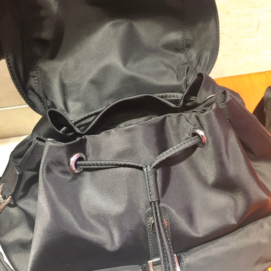 Pra*a backpack