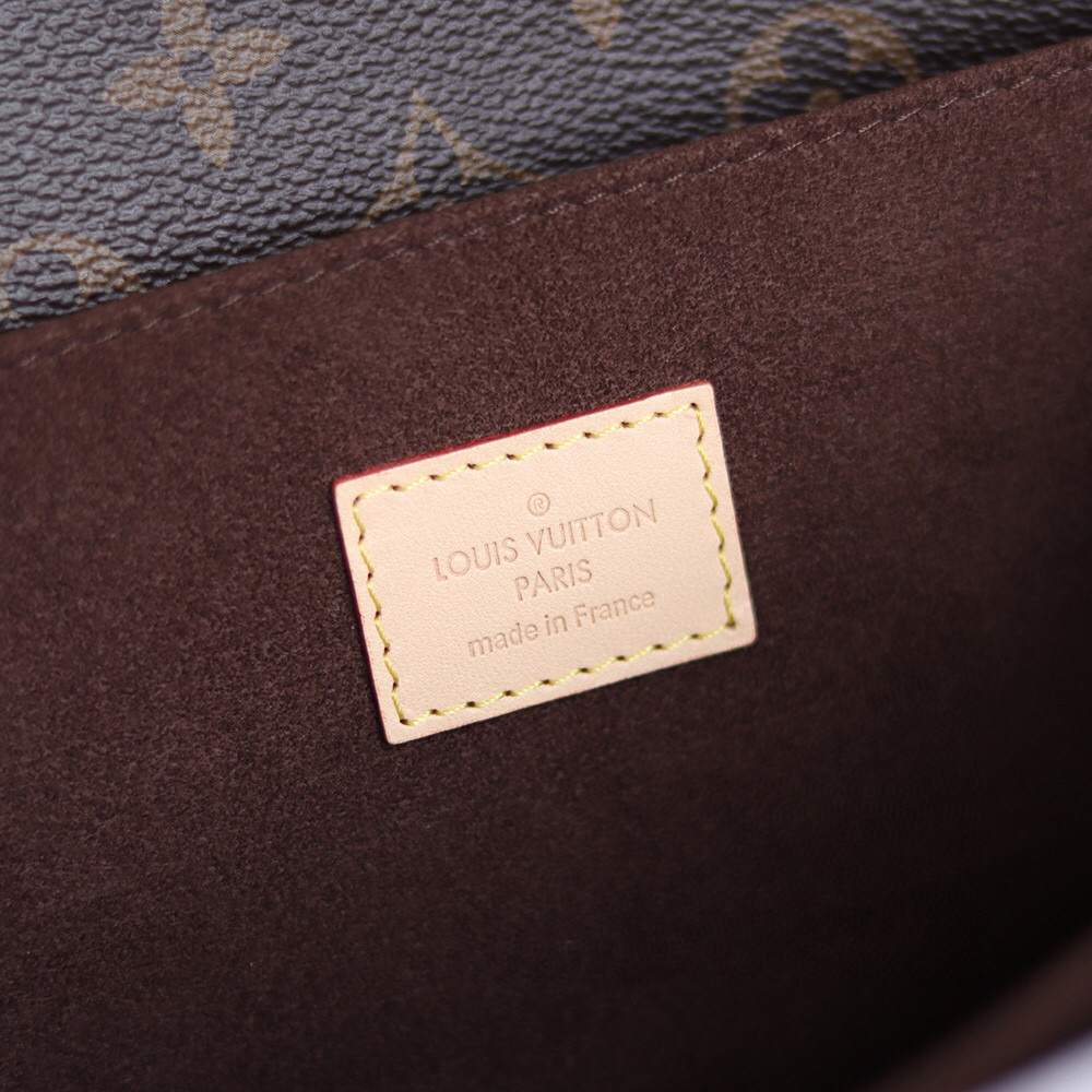 l**is V*t*n pochette metis