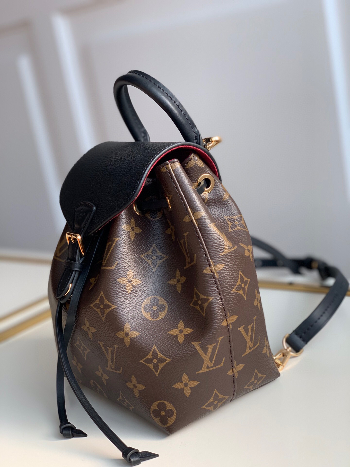 l**is V*t*n montsouris bb backpack
