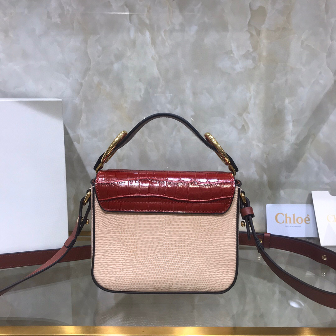Chloé C Shoulder Bag