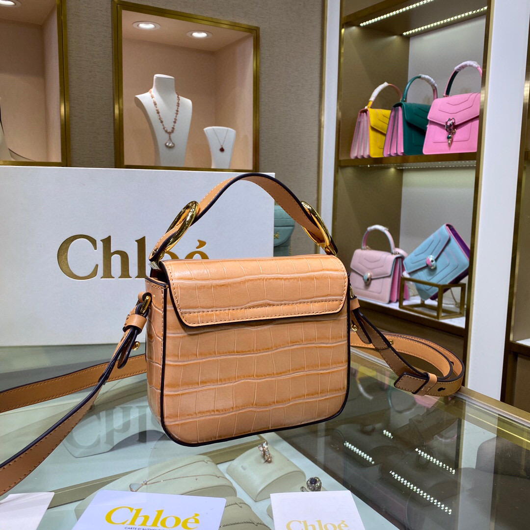 Chloé C Shoulder Bag