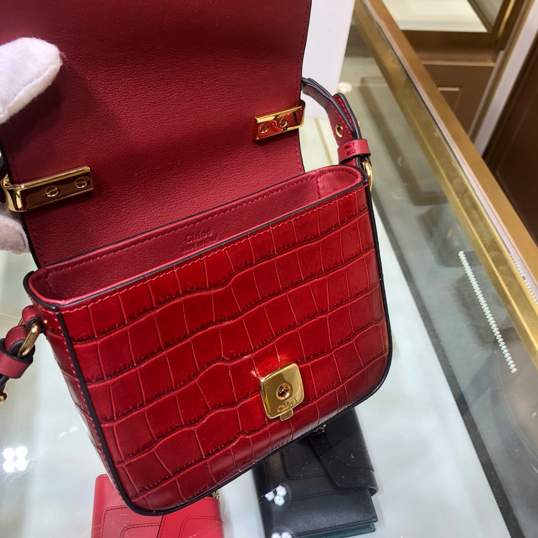 Chloé C Shoulder Bag