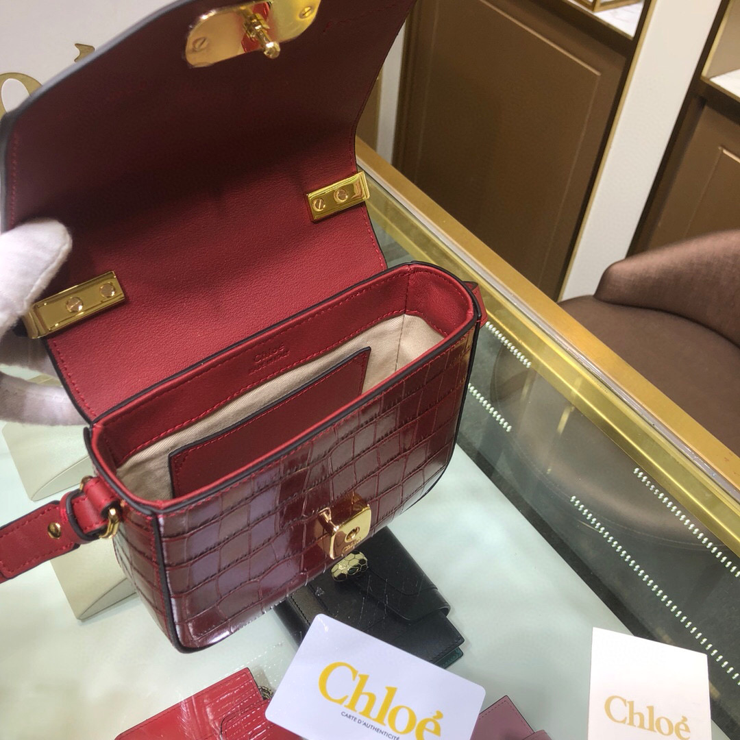 Chloé C Shoulder Bag
