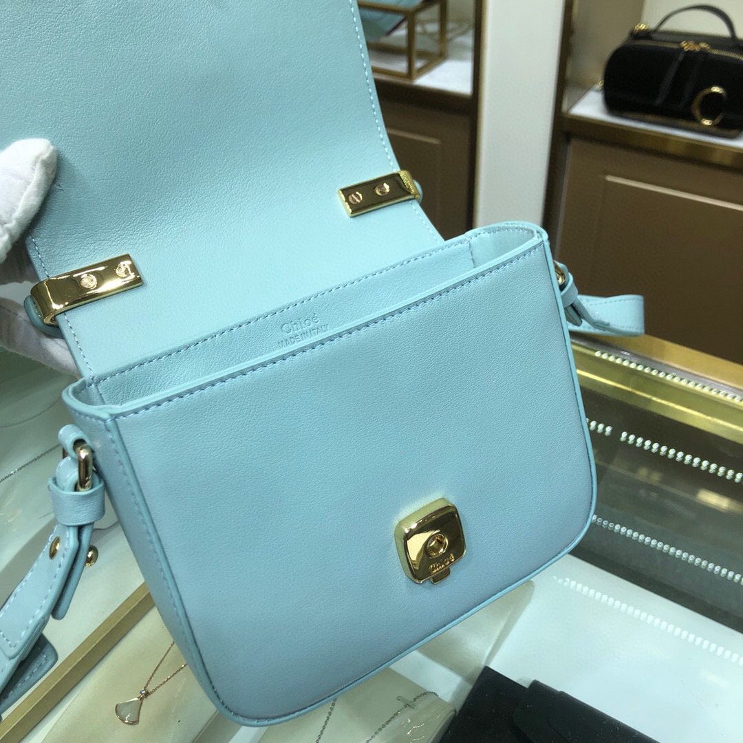 Chloé C Shoulder Bag