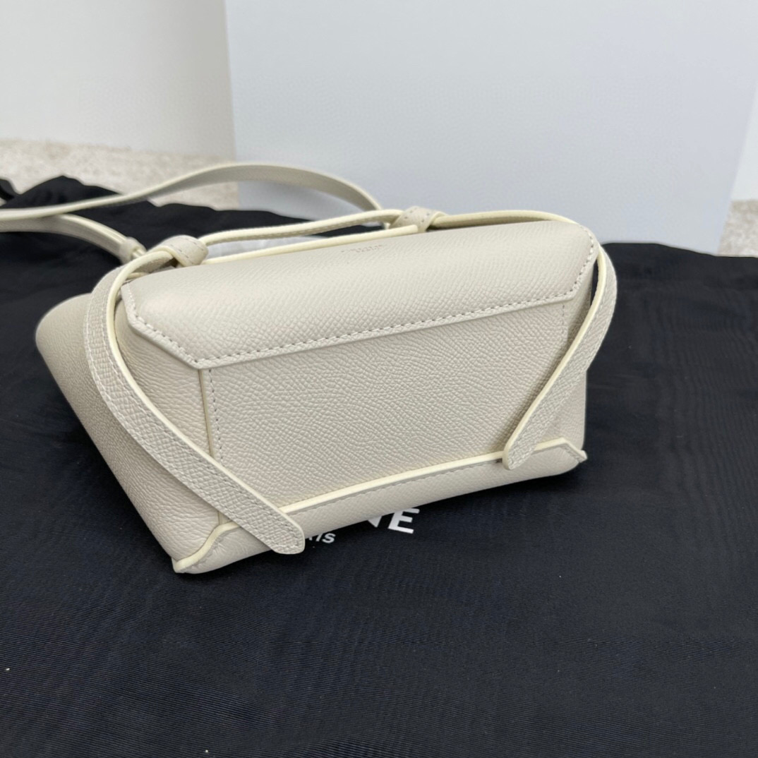 Ce**e belt bag