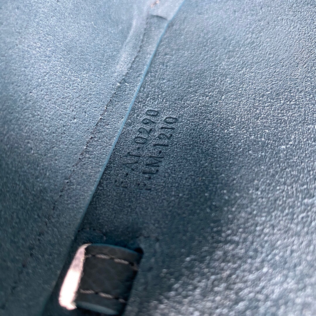 Ce**e belt bag