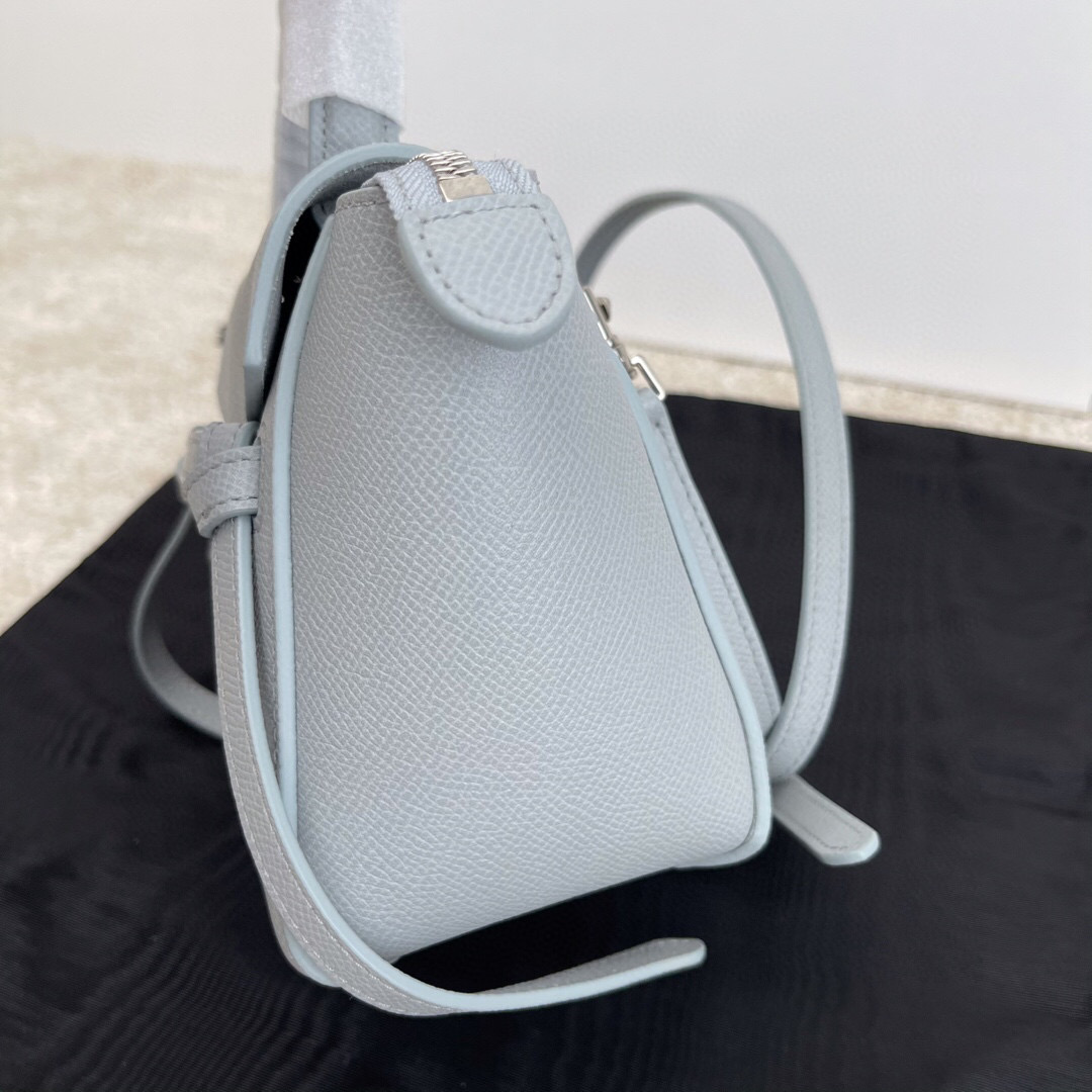 Ce**e belt bag