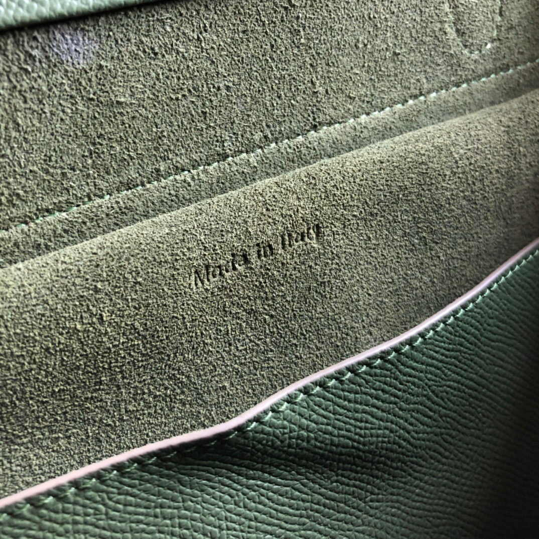 Ce**e belt bag