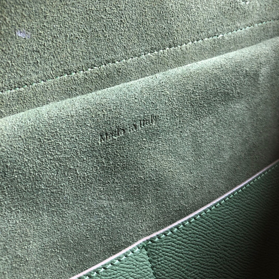 Ce**e belt bag