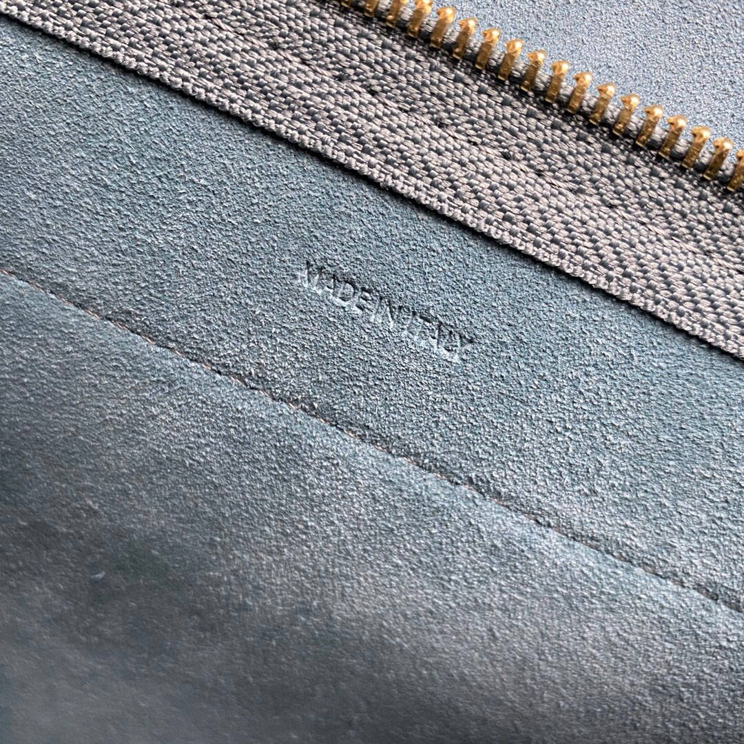 Ce**e belt bag
