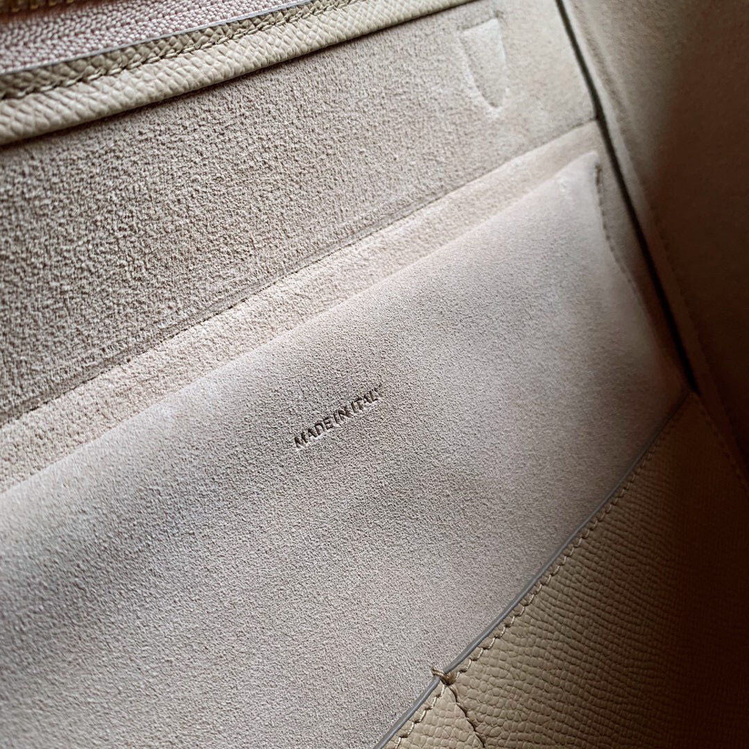 Ce**e belt bag