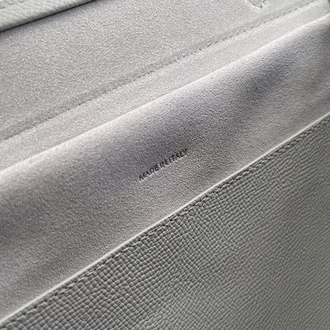 Ce**e belt bag