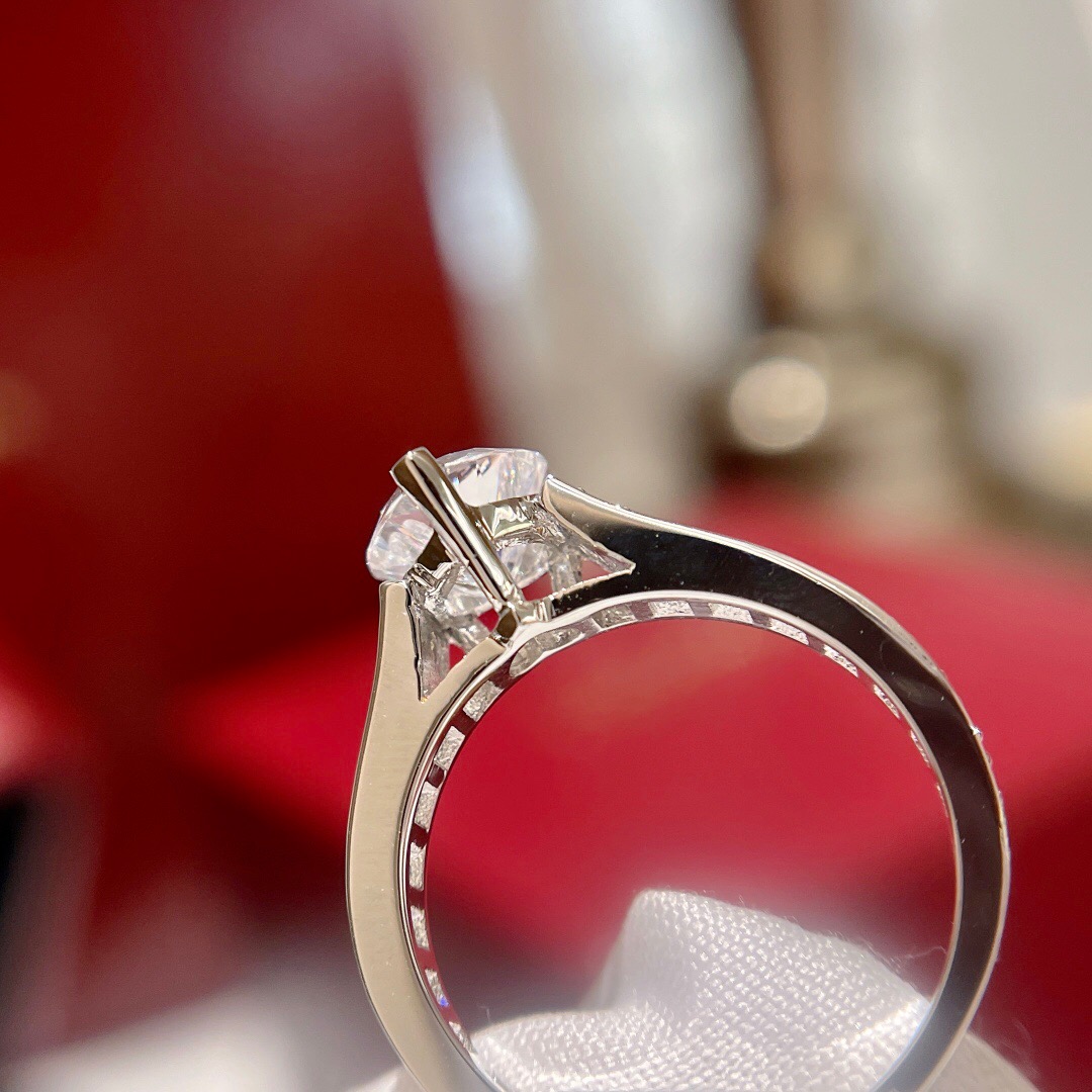 Cartier Ring