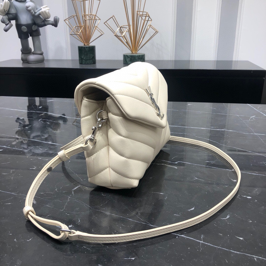 YSL LOULOU TOY
