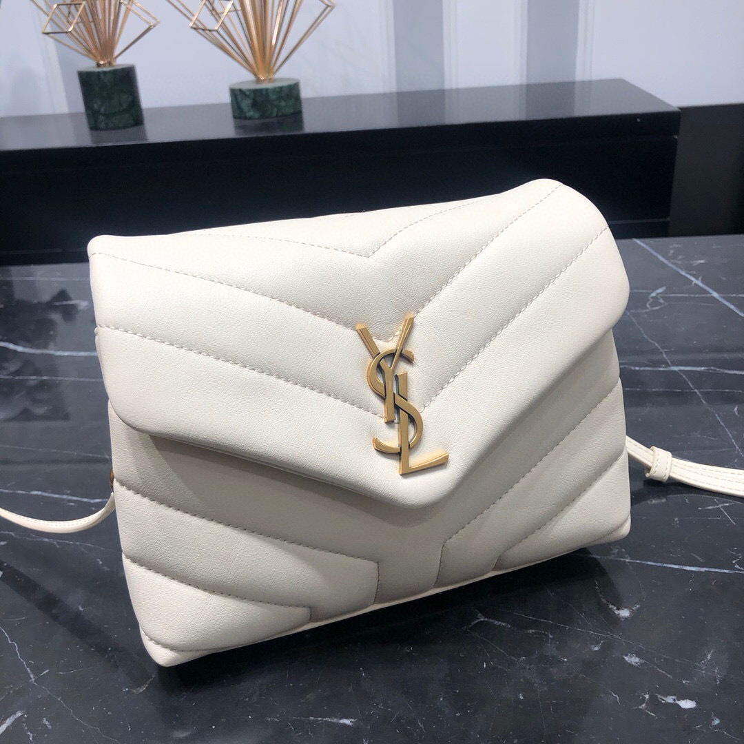 YSL LOULOU TOY
