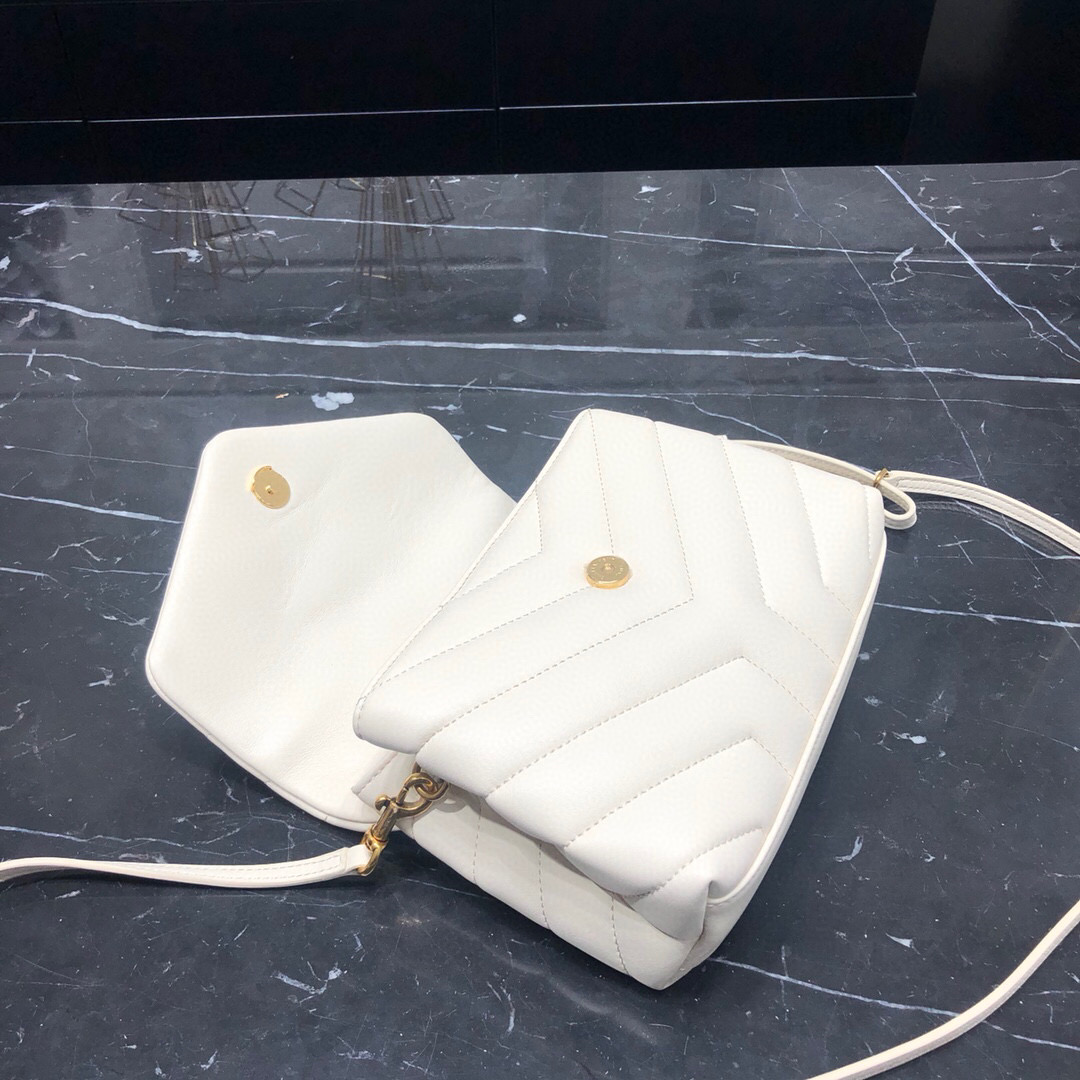 YSL LOULOU TOY