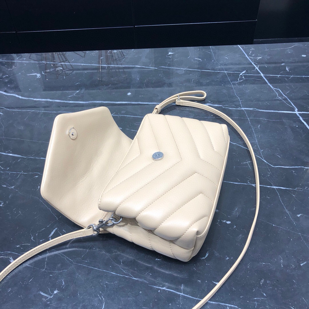 YSL LOULOU TOY
