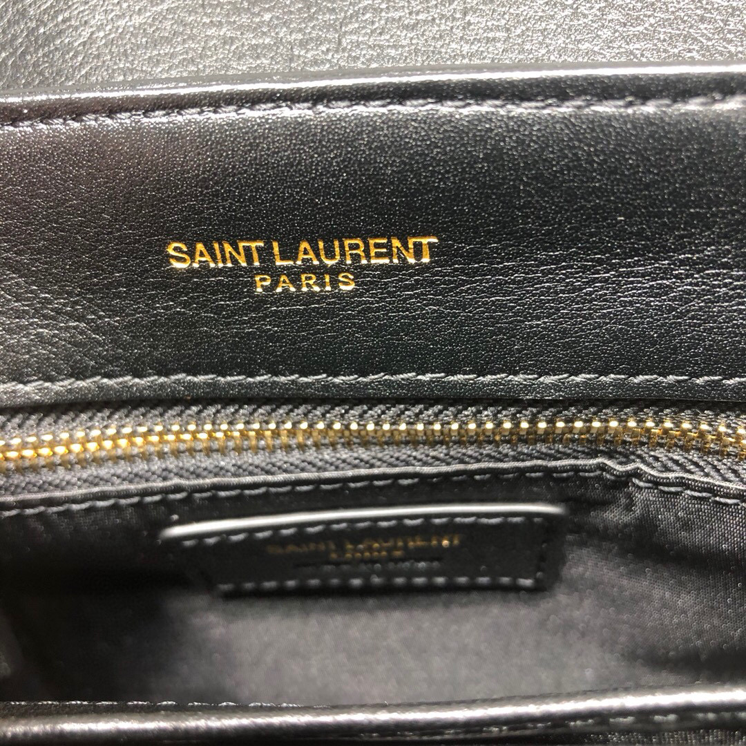 YSL LOULOU TOY