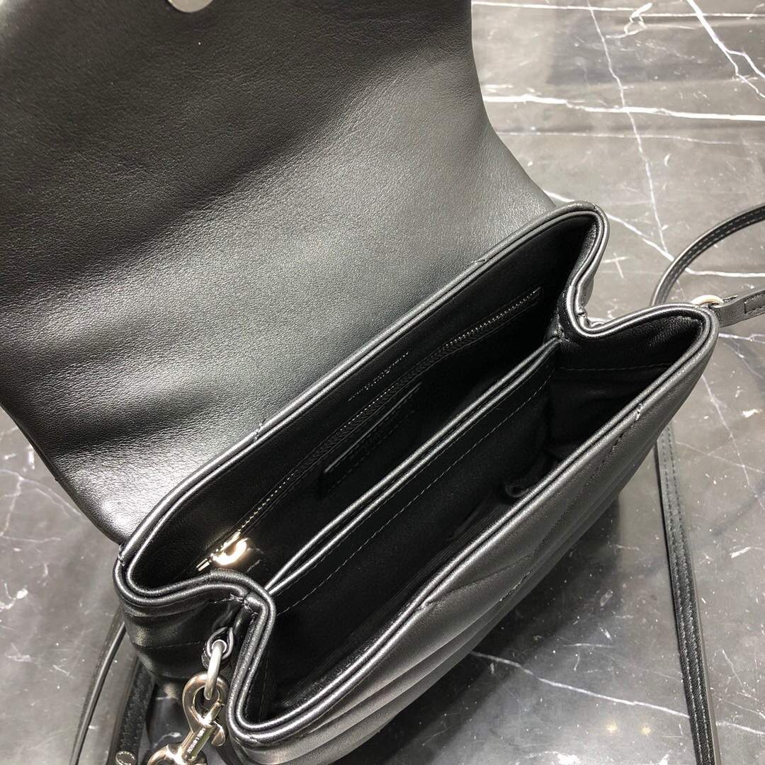 YSL LOULOU TOY