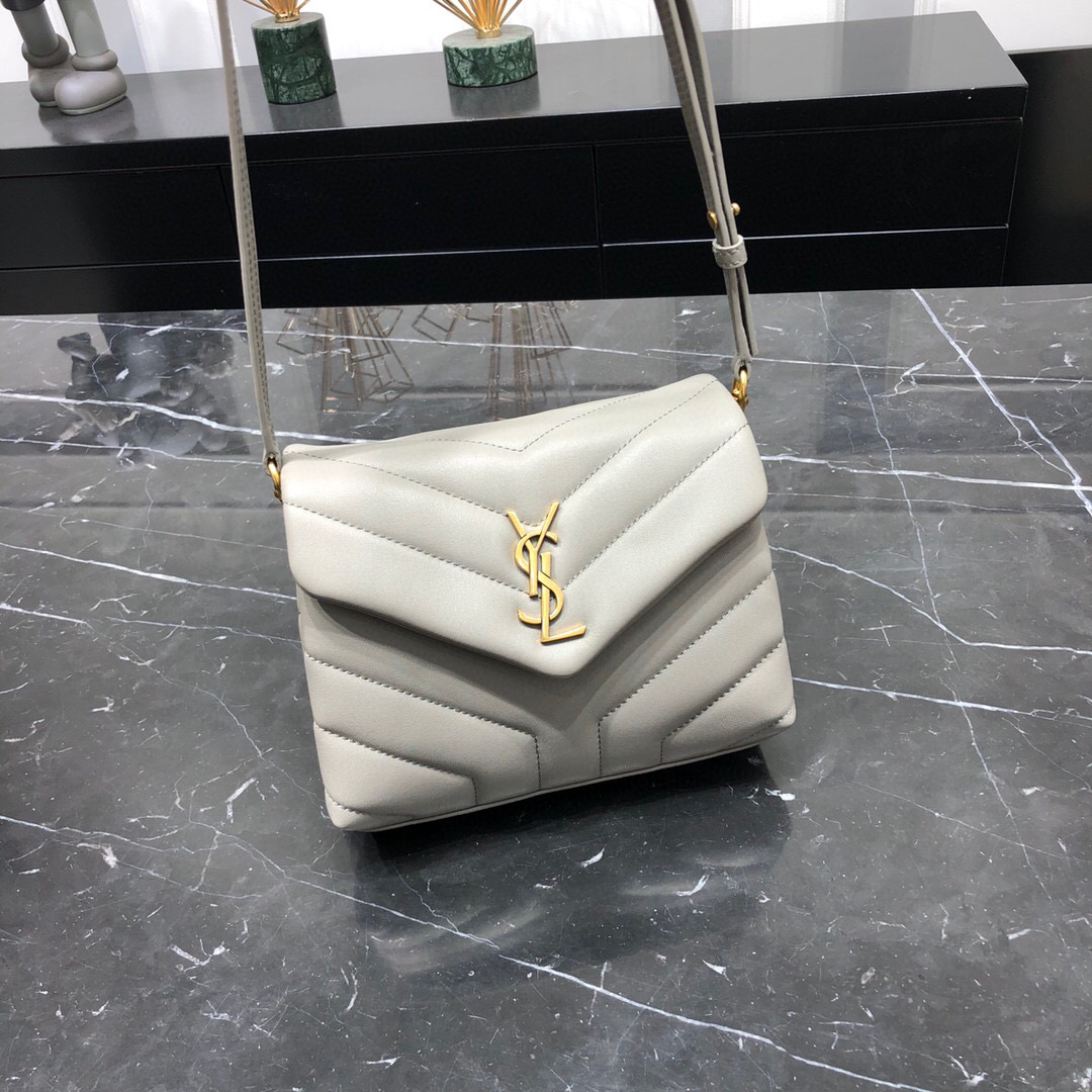 YSL LOULOU TOY