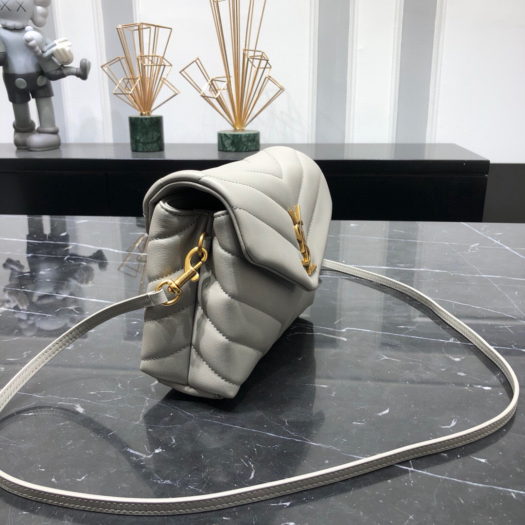 YSL LOULOU TOY
