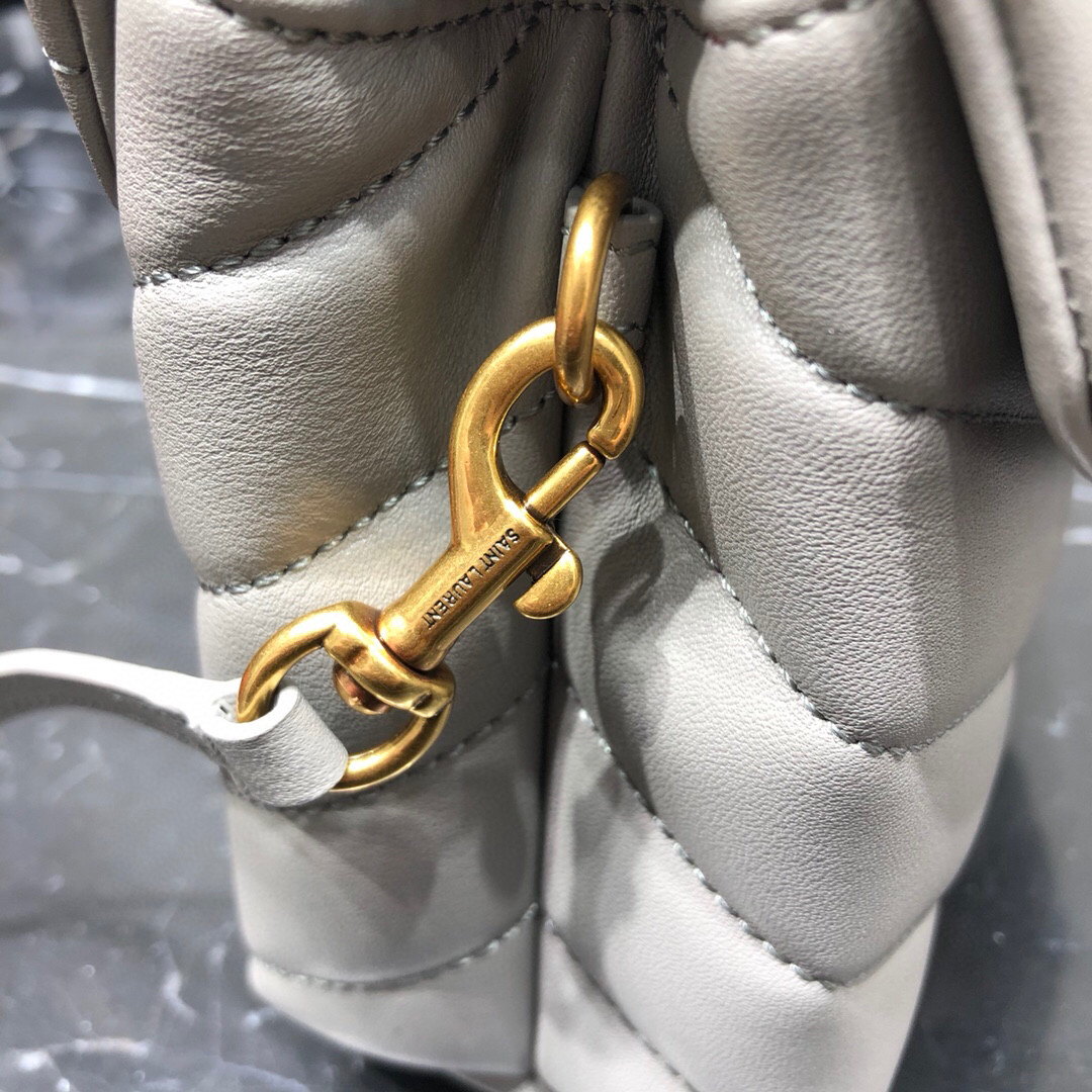 YSL LOULOU TOY