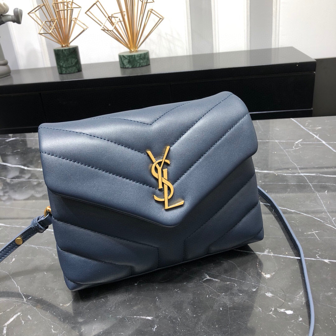YSL LOULOU TOY