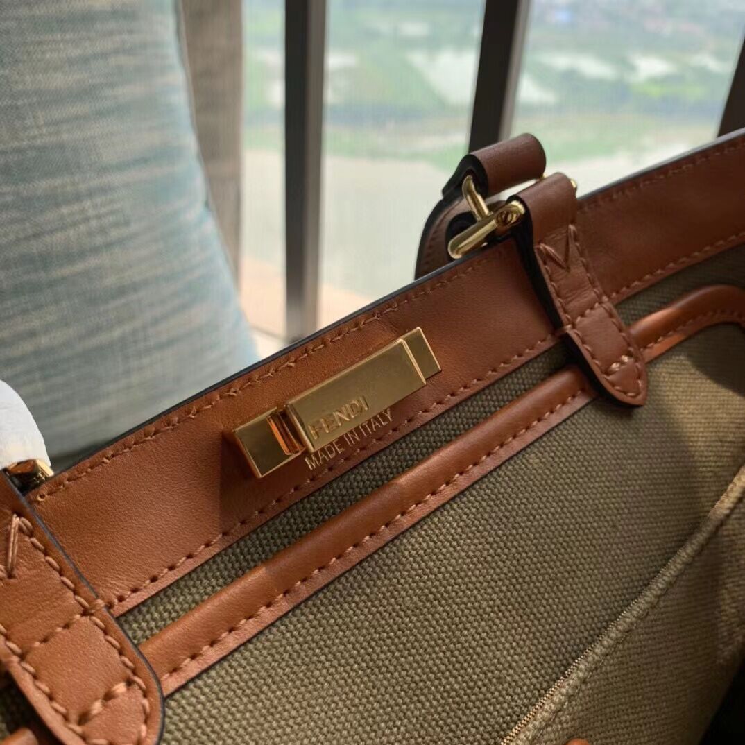 F**di tote