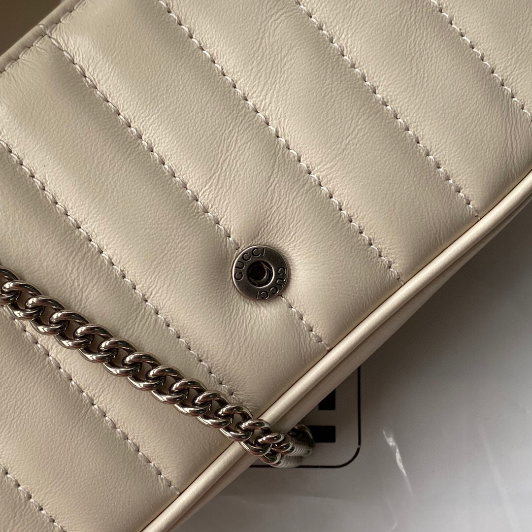g*u*i gg marmont S*per mini bag