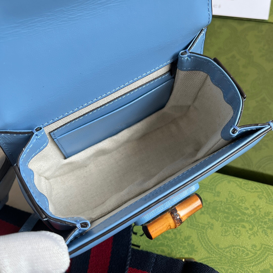 G*u*i bamboo handle bag