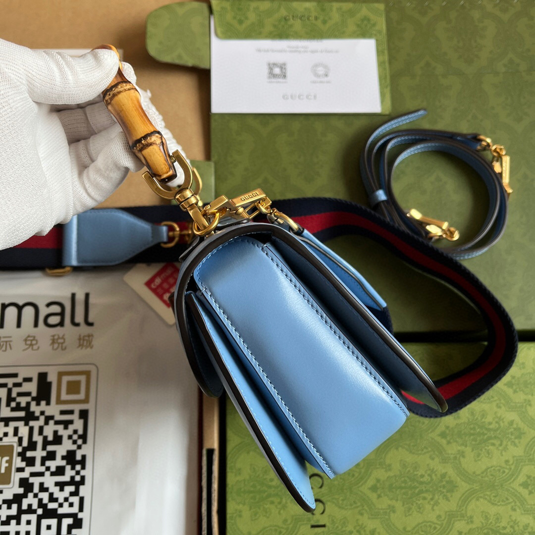 G*u*i bamboo handle bag
