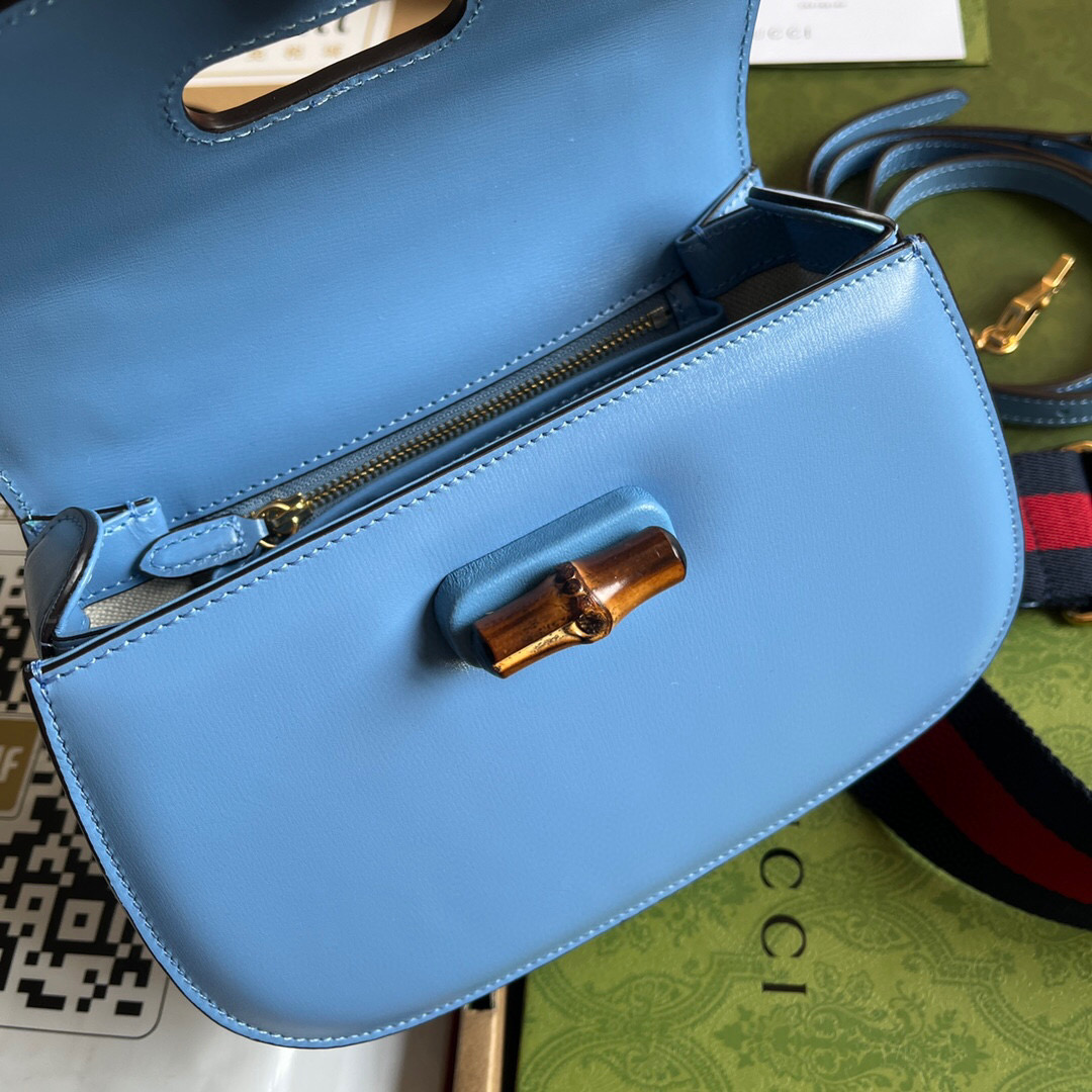 G*u*i bamboo handle bag